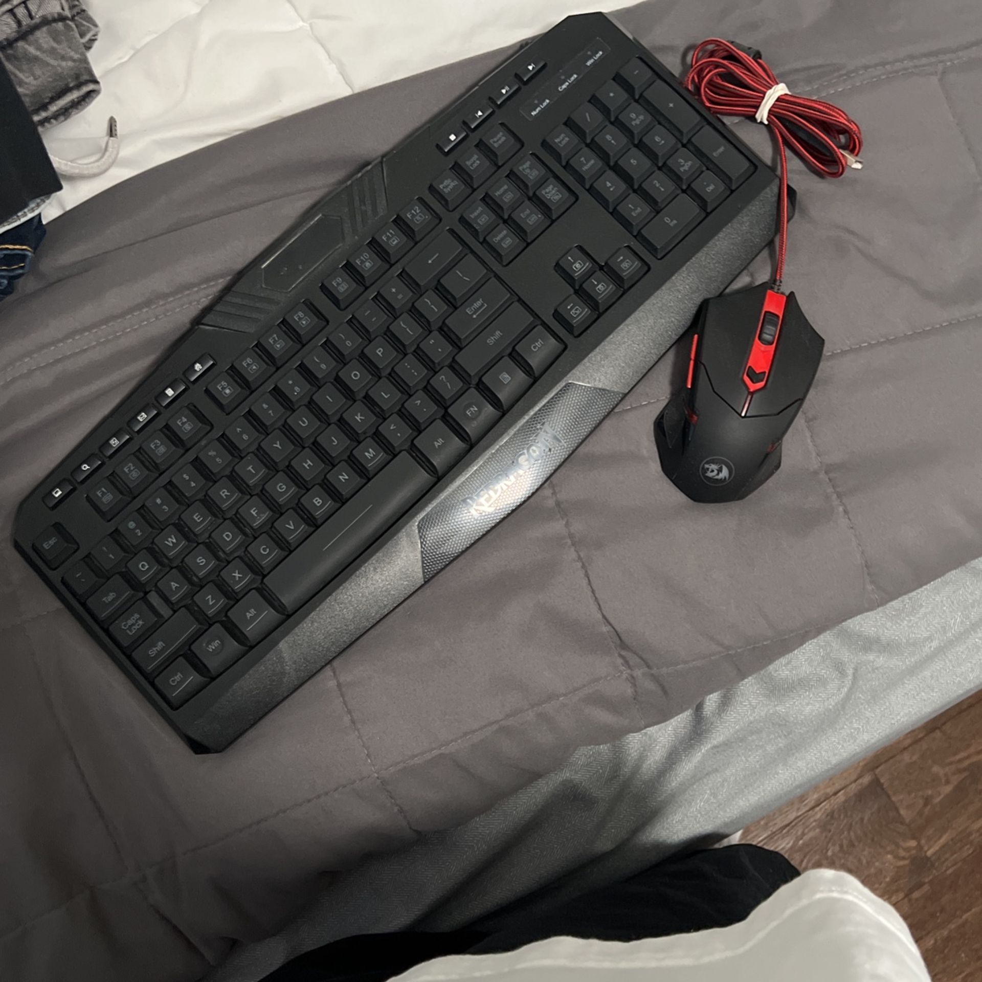 RedDragon RGB Keyboard + Mouse