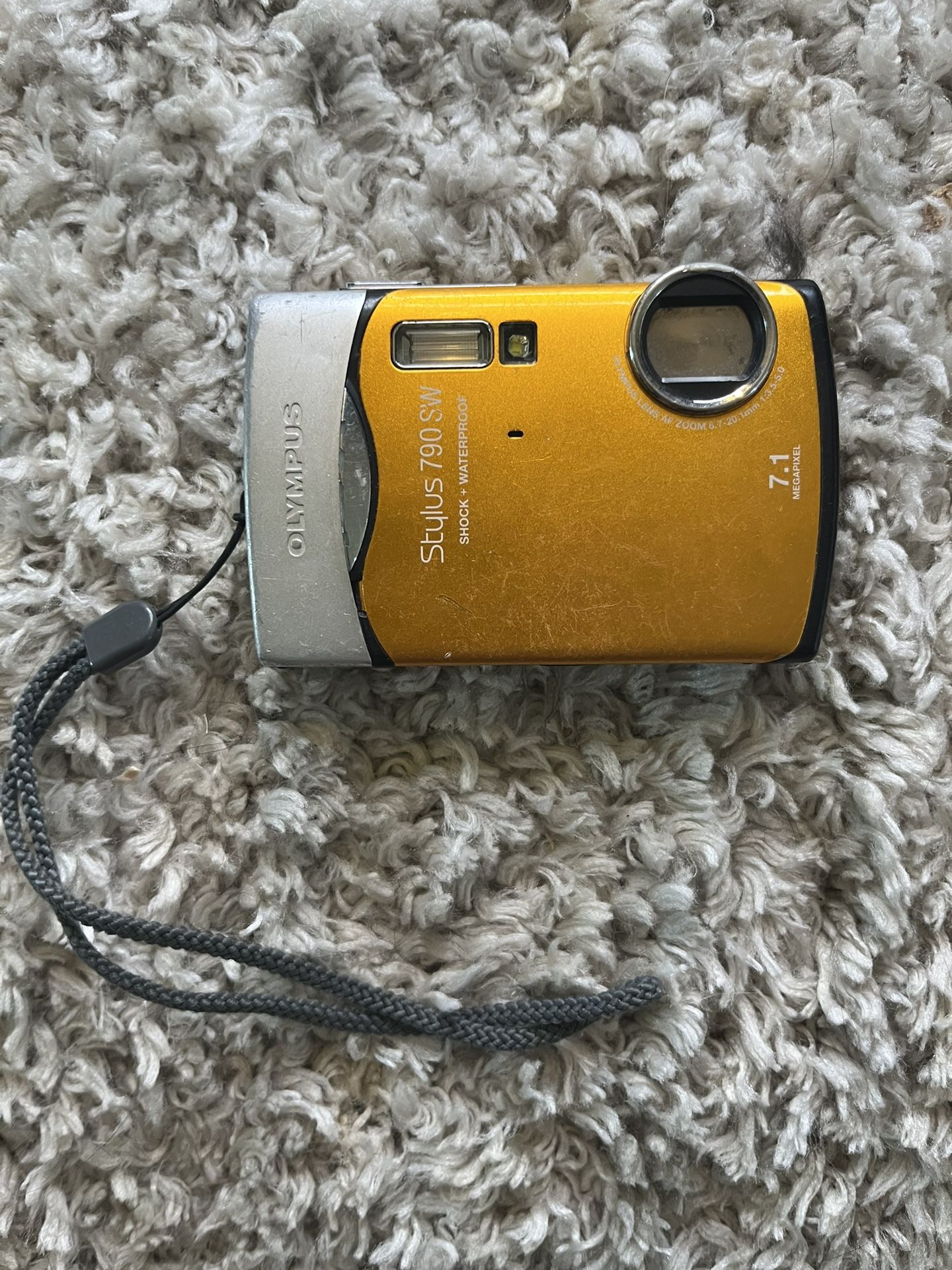 Olympus Stylus 790