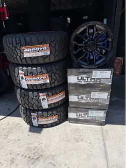 Complete set of new wheels with new 33x12.50R17 rims from the Arroyo brand for Toyota Tacoma Chevy Silverado GMC 4Runer