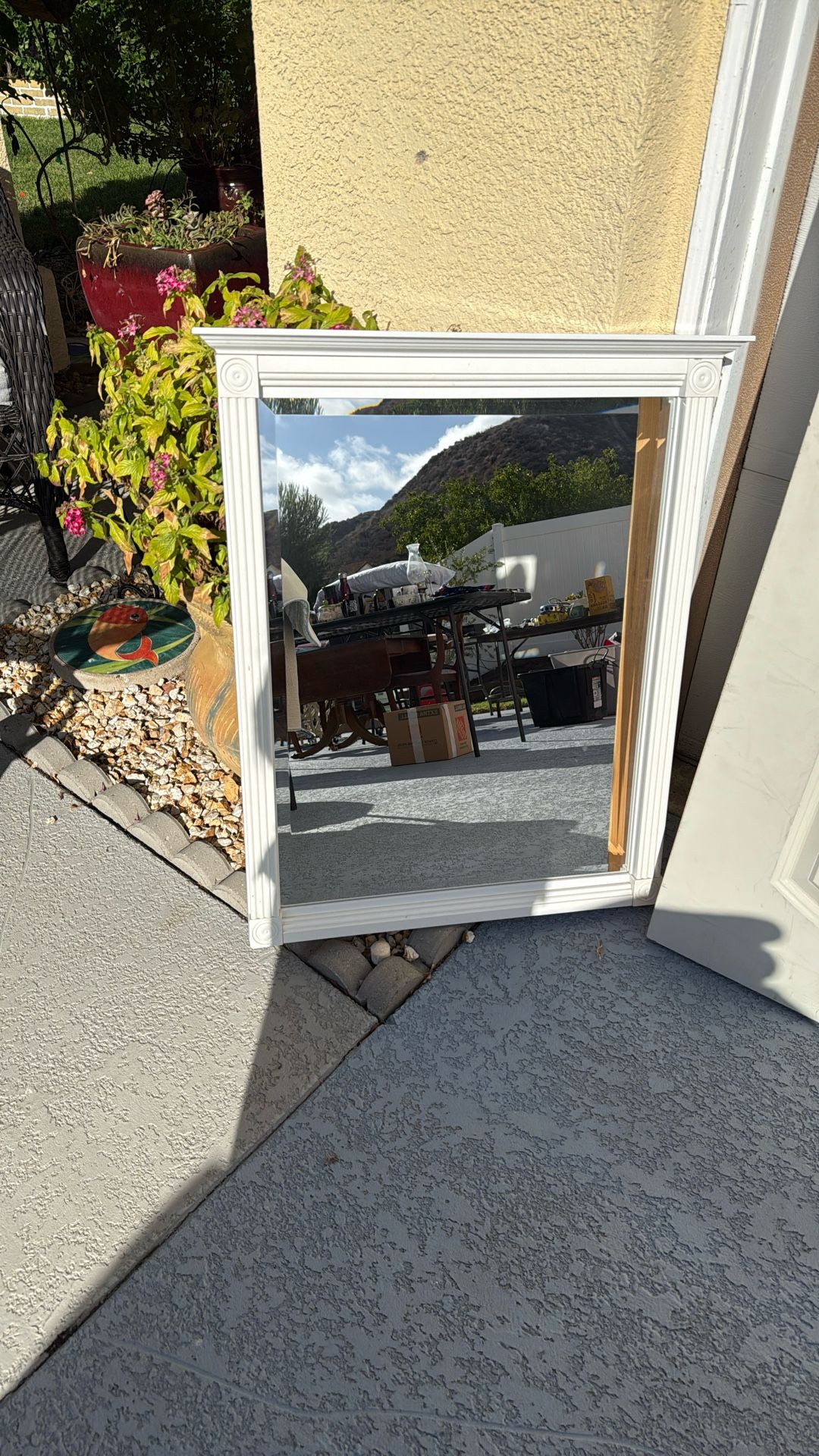 Glass Mirror White