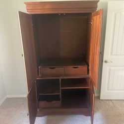 Full Wood TV Cabinet