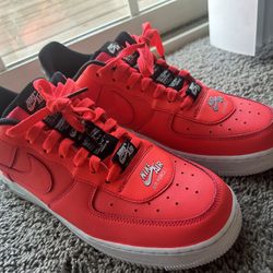  Nike Air Force 1 '07 LV8 Double Air Pack Laser Crimson 2020