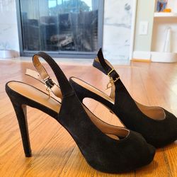 Thalia Sodi Black Heels 8.5