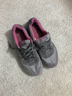 Nike purple and gray sneakers women’s size 9.5