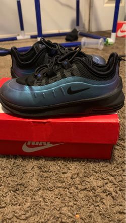 Toddler size 8 Nike air max