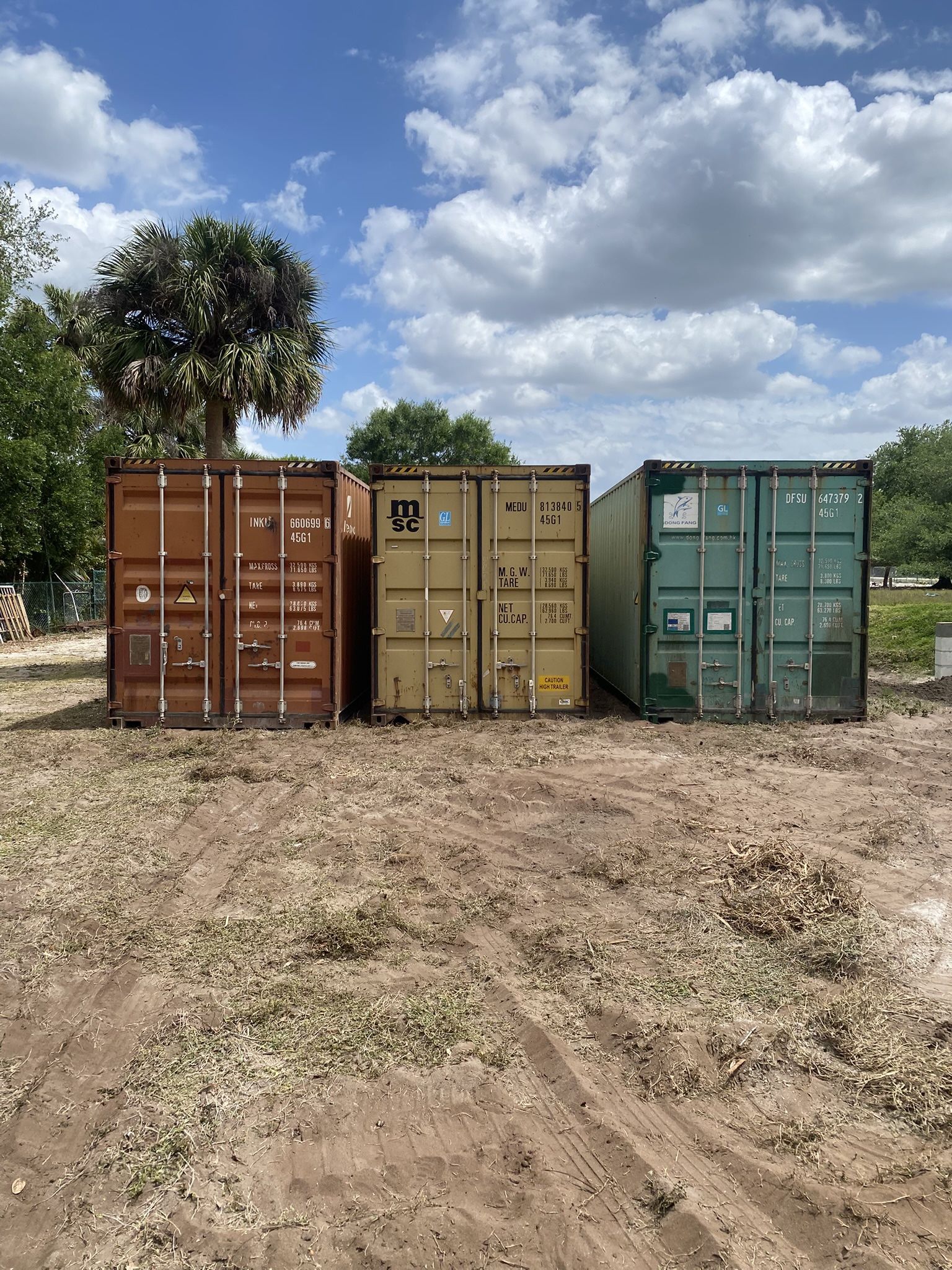 STORAGE CONTAINERS
