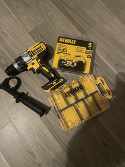 Dewalt 3speed Xr Brushless Hammerdrill,battery 