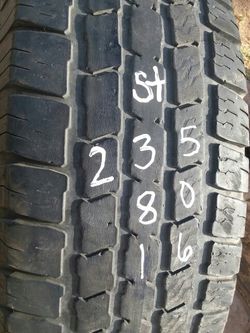 ST235 80 16 one good trailer tire