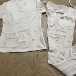 Woman’s medical  beige top and pant set size small 