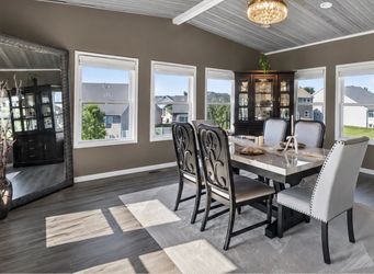 Moving Out of State Sale! Luxury Dining Table Set – Seats 6
