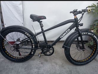 NAKTO CRUISER Electric bike. Turns on but doesn't run, needs a new control box. No battery included. $90 OBO