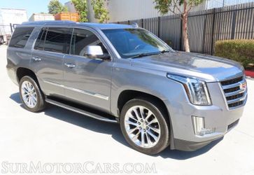 2018 Cadillac Escalade Luxury