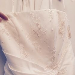 Wedding dress