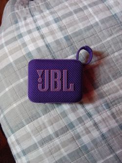 JBL Go4