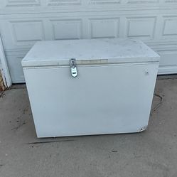 Box Deep Freezer