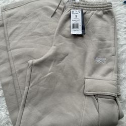 Reebok Beige Joggers women’s casual pants size small 