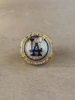 Los Angeles Dodgers 2025 World Series Championship Replica Rings NEW