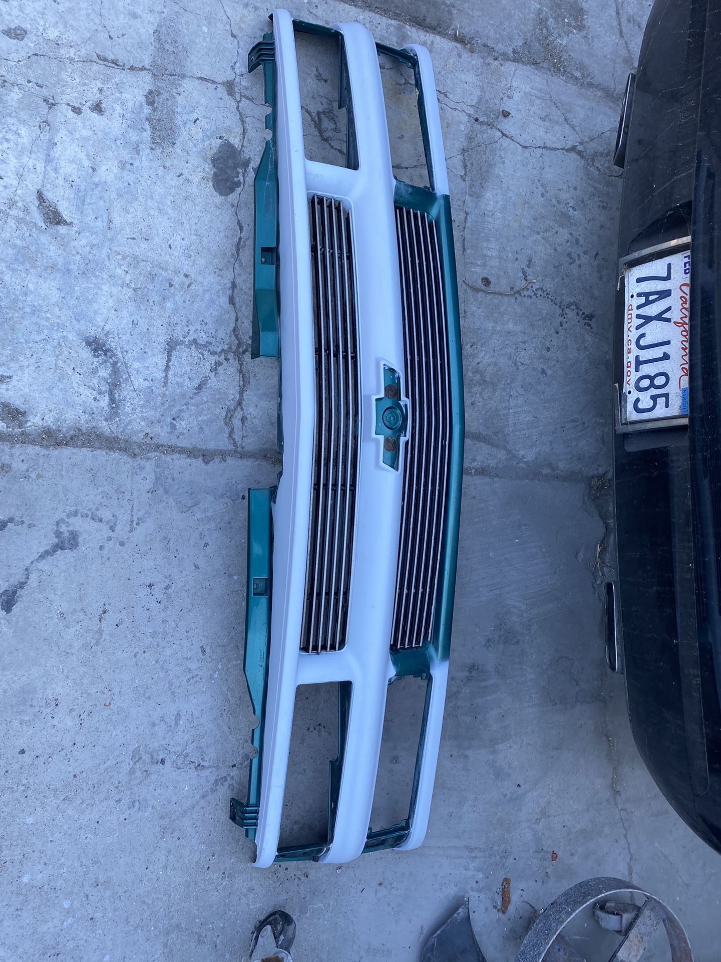 90s Chevy ObS Front Complete Grill