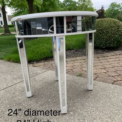 Mirrored Accent End Table 