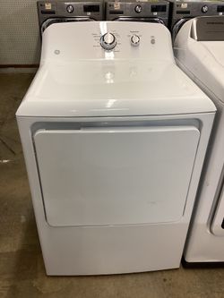 GE 6.2 cu.ft. Electric Dryer New Scratch and Dent