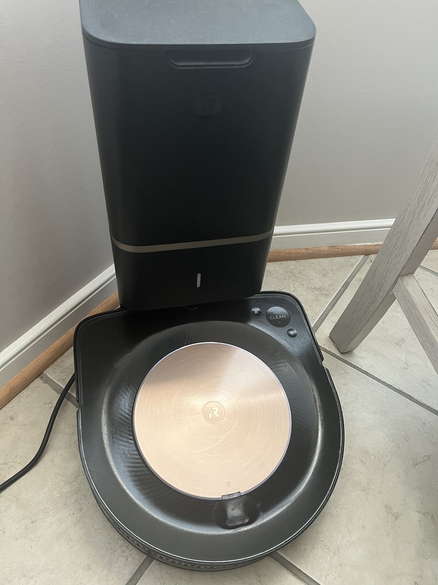 iRobot Roomba s9+ Self-Emptying Robot Vacuum