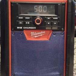 milwakee m18 radio charger
