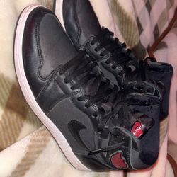 Jordan 1 Satin