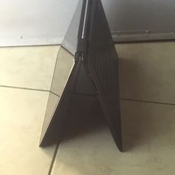 15.6” Lenovo Yoga 2-1 Touchscreen i5 Processor 128gb SSD 8gb Ram Come With Charger Good Condition  window 10