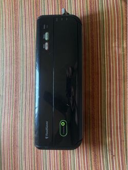 Food Saver vacuum sealer with bags