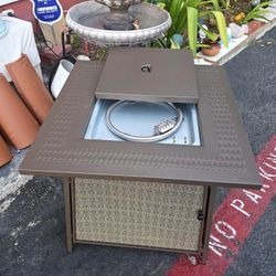 New Fire Pit The Gas Propane 28"×28"×25" Brown Color 50,000 BTU 