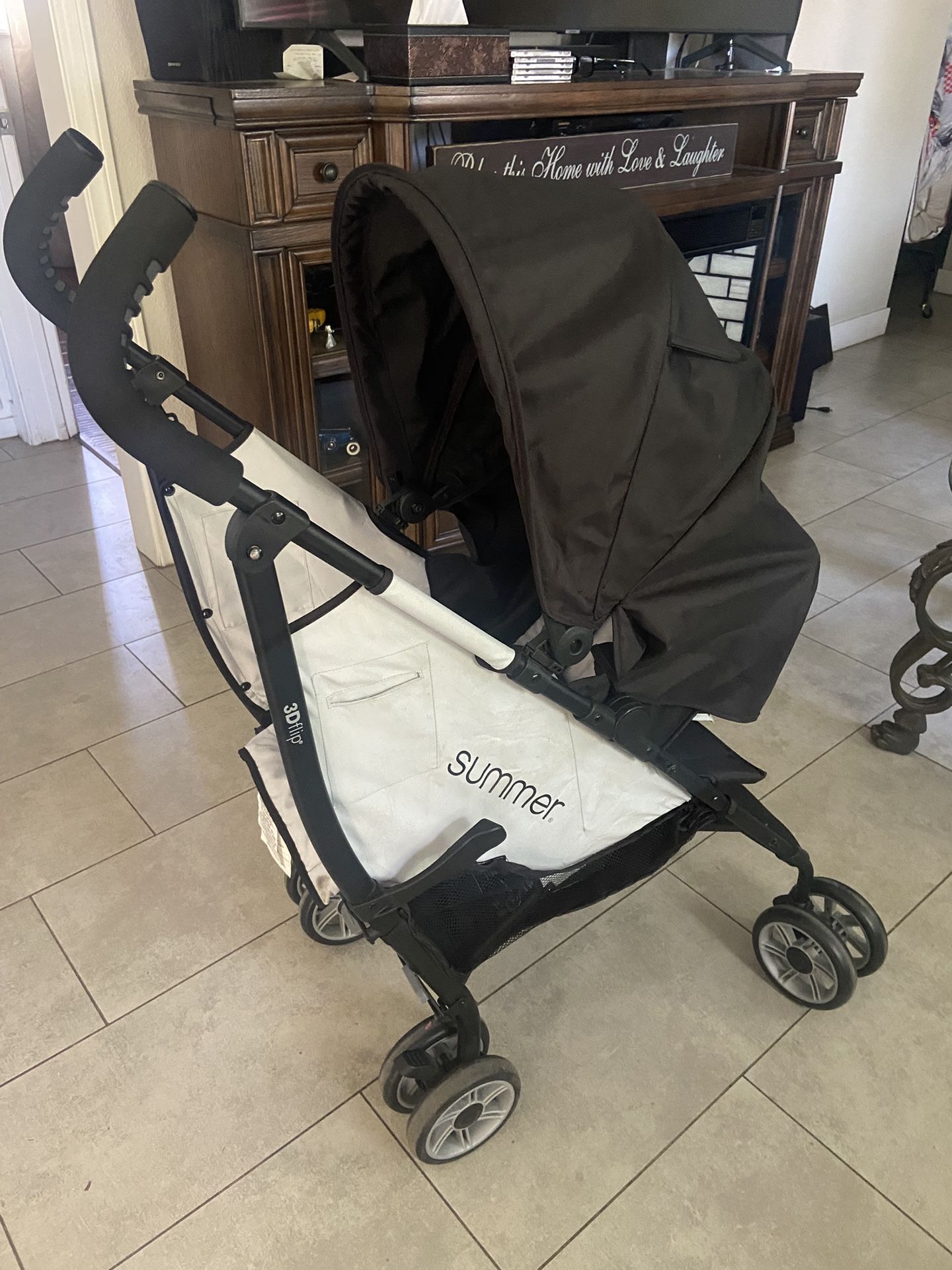 Summer d3 Flip Stroller