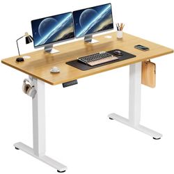 Standing desk