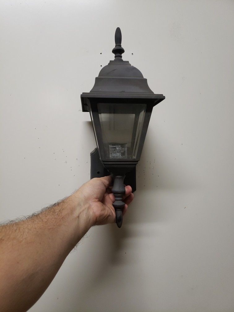 Outdoor Light Fixture