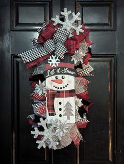 Winter Snowman Wreath (Non-Christmas)