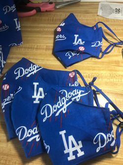 Dodgers mask