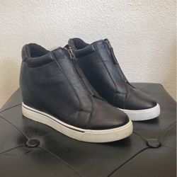 Women’s Wedge Shoes (Size 7.5) 