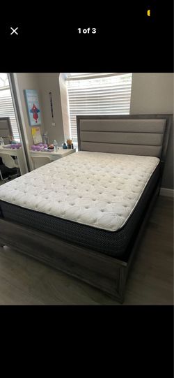Queen bed with mattress and dresser table