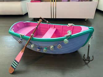 Doll boat