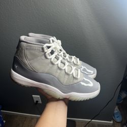 Jordan 11 Retro “Cool Grey”a