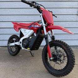 2022 Honda CRF-E2