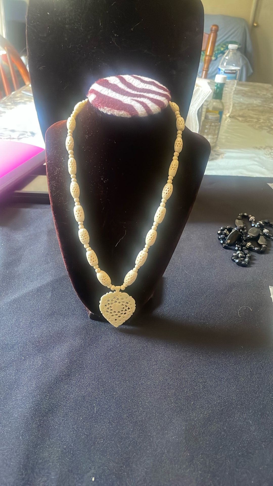 Choker De Huezo 18” Long