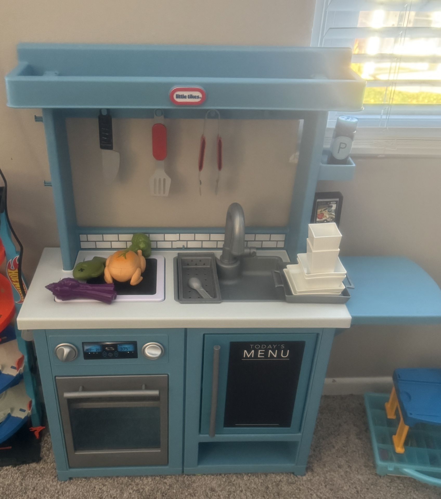 Little Tikes Fresh Prep Kitchen
