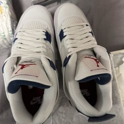 Jordan 4 