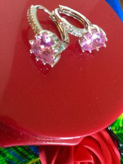 1 pair of beautiful earrings / Large Pink crystals with white crystals silver jewelry / NEW Jewelry 💖