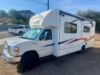 2019 Forest River Forester Dual Slide 26’