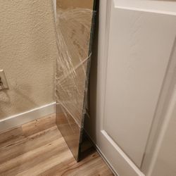 NEW IKEA UTRUSTA GLASS SHELVES