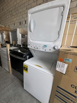 Stacked GE Unit Washer And Dryer NEW 27” 