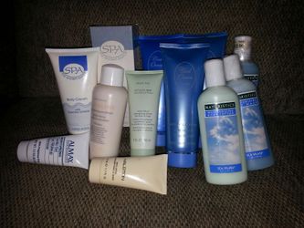 11 (body wash & lotion crueam) NEVER BEEN USED
