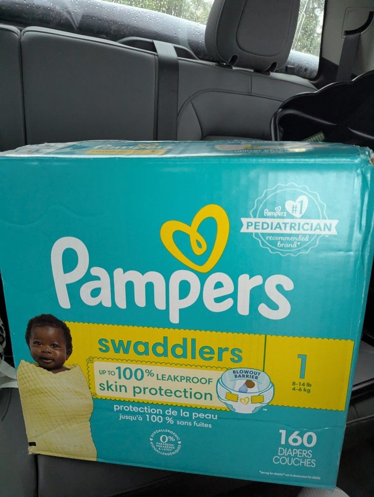 Lot of 4 size 1 pampers swaddlers new in box 160 count x 2 32 count x 2