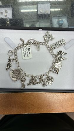 James Avery